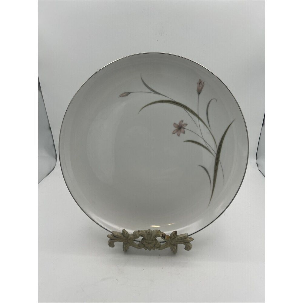 Mikasa - Astrea - Chop Plate - Round Platter - ONE - 1 - Excellent - 12 1/8"